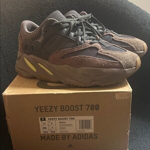 Adidas Yeezy Boost 700 - “Mauve” Brown and Gray